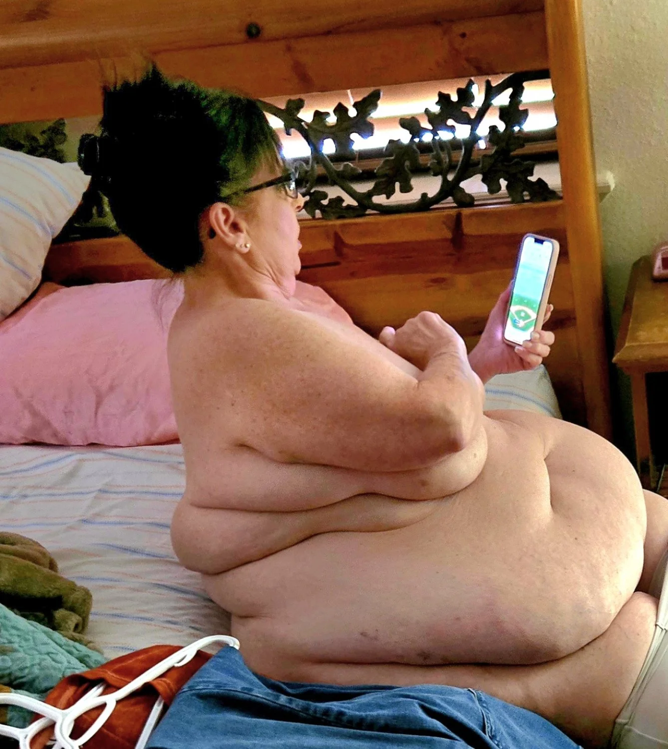 Bbw saggy big tits fat ass apron belly hotwife main image