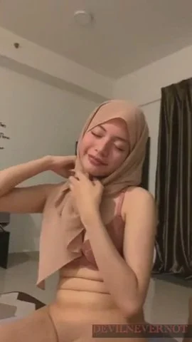 Muslim girl get hardcore fuck and blowjob image 2