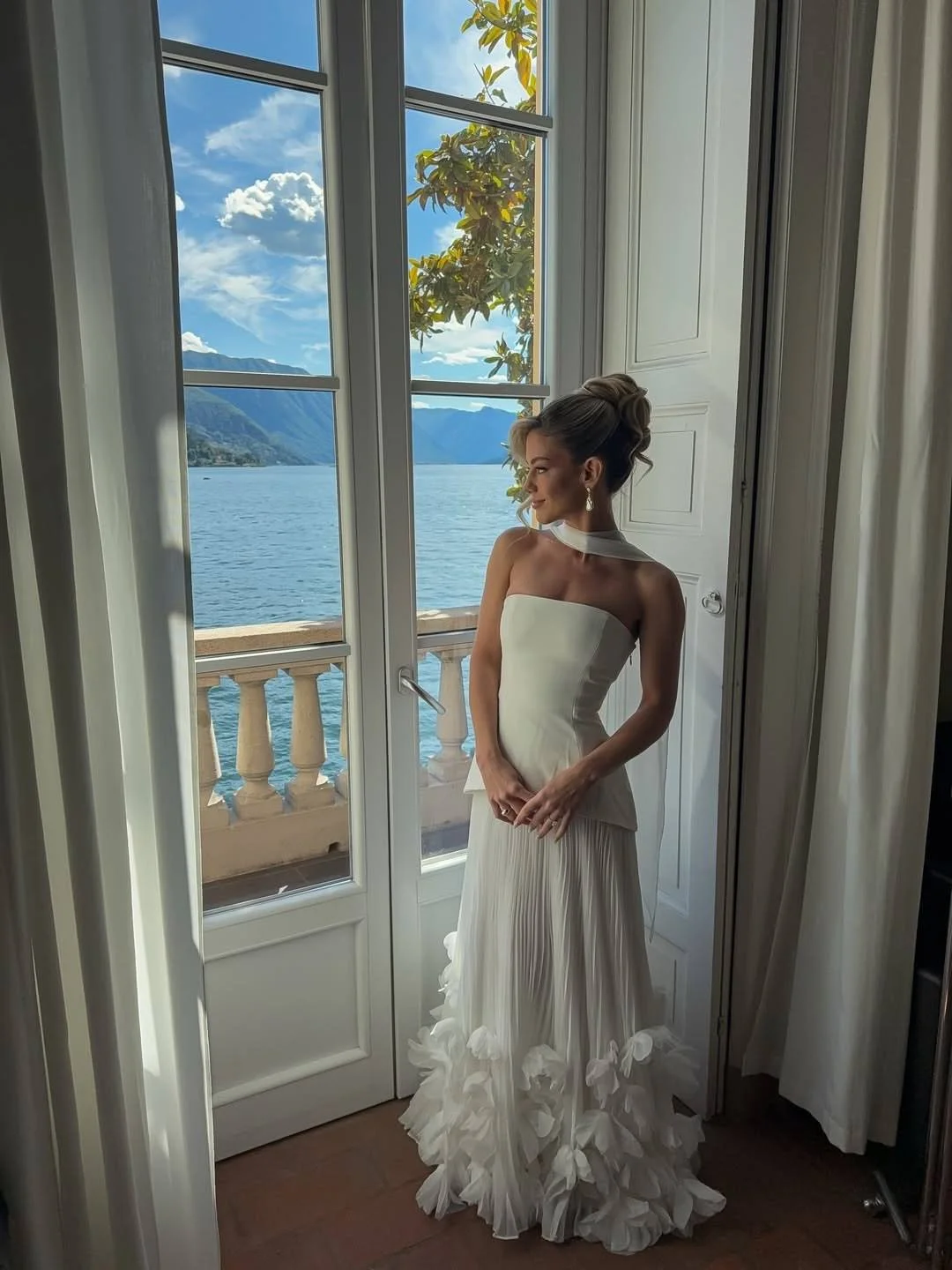 Lululuvely bride image 3