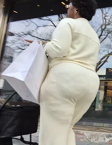 Monster booty walking down street (not oc) image 9