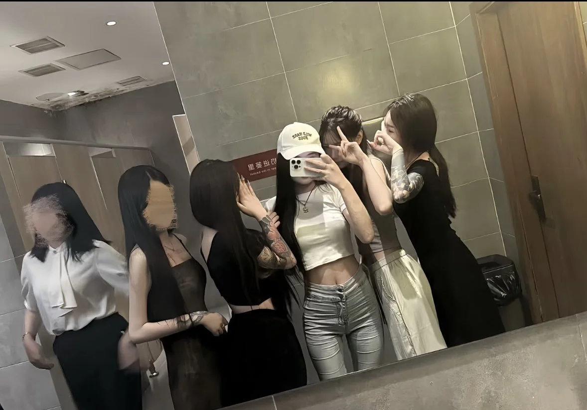 ⠀ image 2