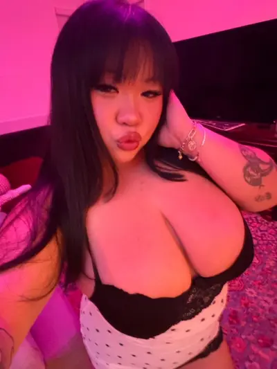 asian with big tits (X: krxzysxykewll) cover image