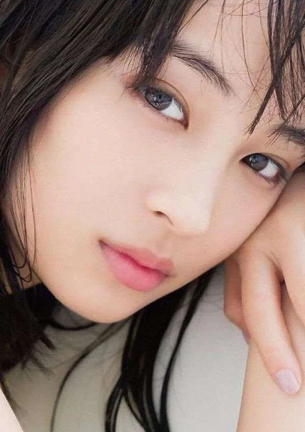 🔚Japanese　顔だけで抜ける　芸能人　広瀬すず　ソフトエロ　一発やりたい image 5