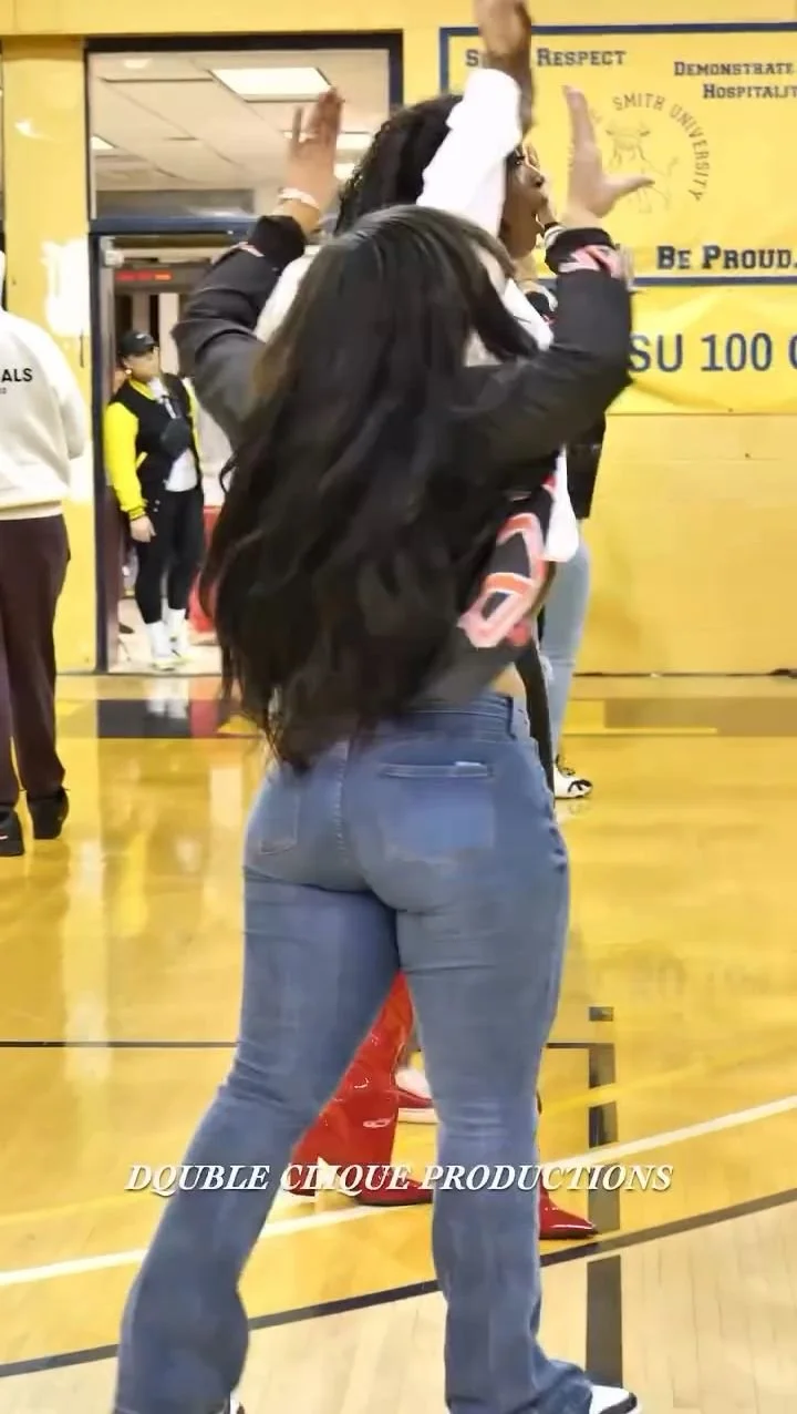 MyType Sorority Sista #2 Thick Curvy w/ Big Booty .. We Need I.D !! image 4