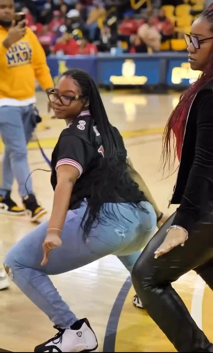 MyType Sorority Sista #2 Thick Curvy w/ Big Booty .. We Need I.D !! image 7