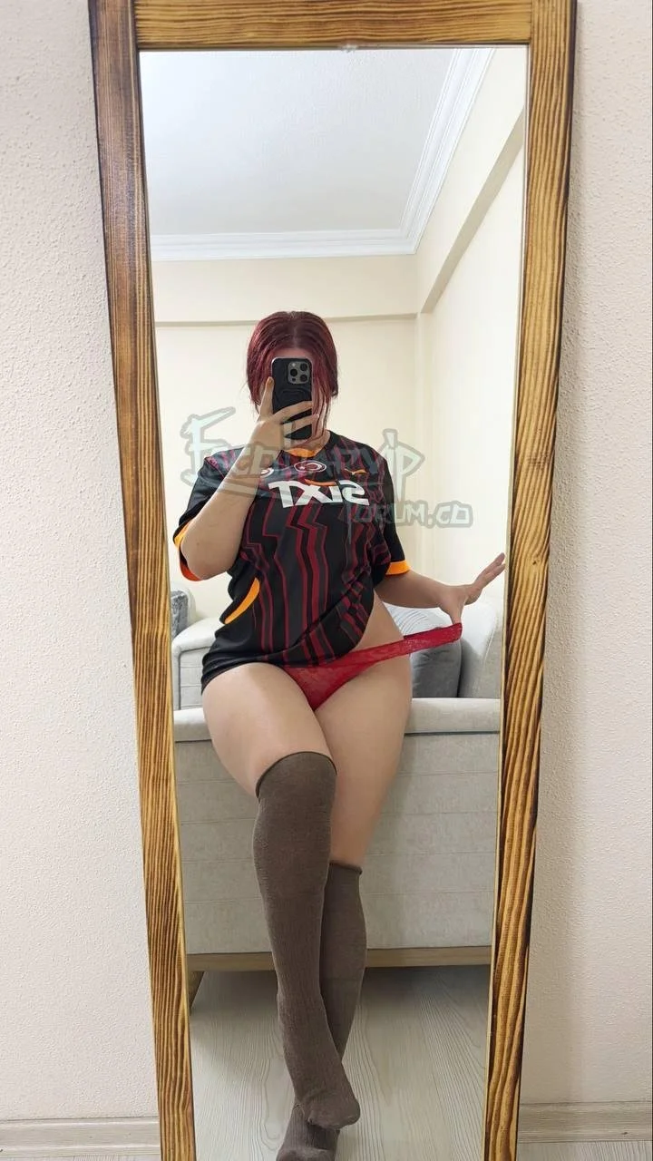 Big Tits Turkish Super Sexy Babe image 6