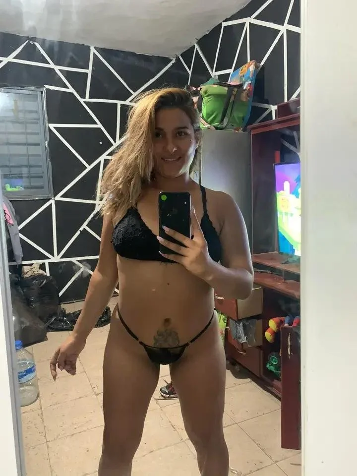 Silvia la puta Riojana image 3