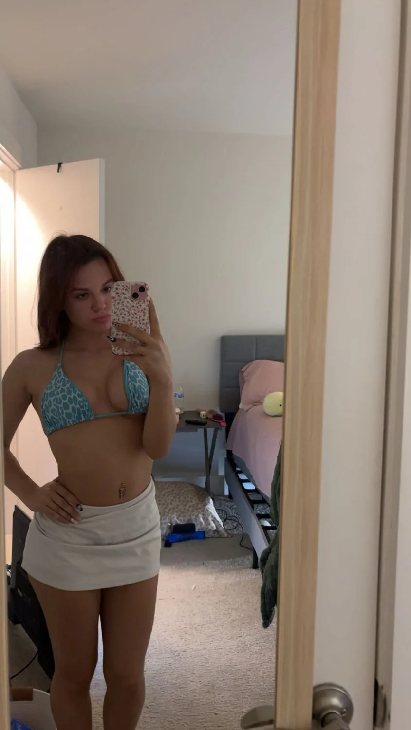 Just a college girl with a dirty mind image 2