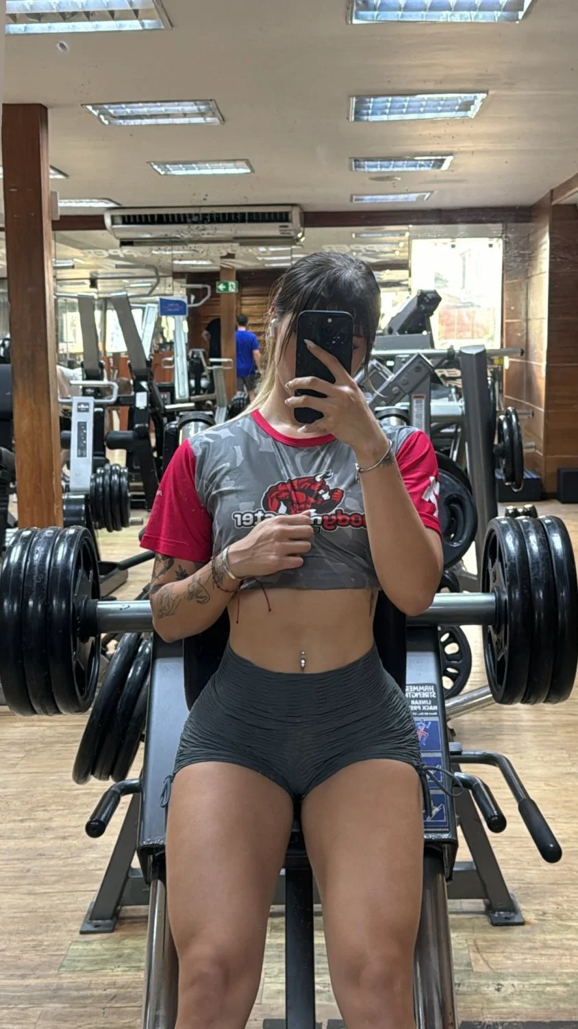 Agatha Sá gostosa😍🤤 image 10