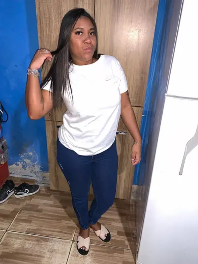 nicole____silvaa cover image