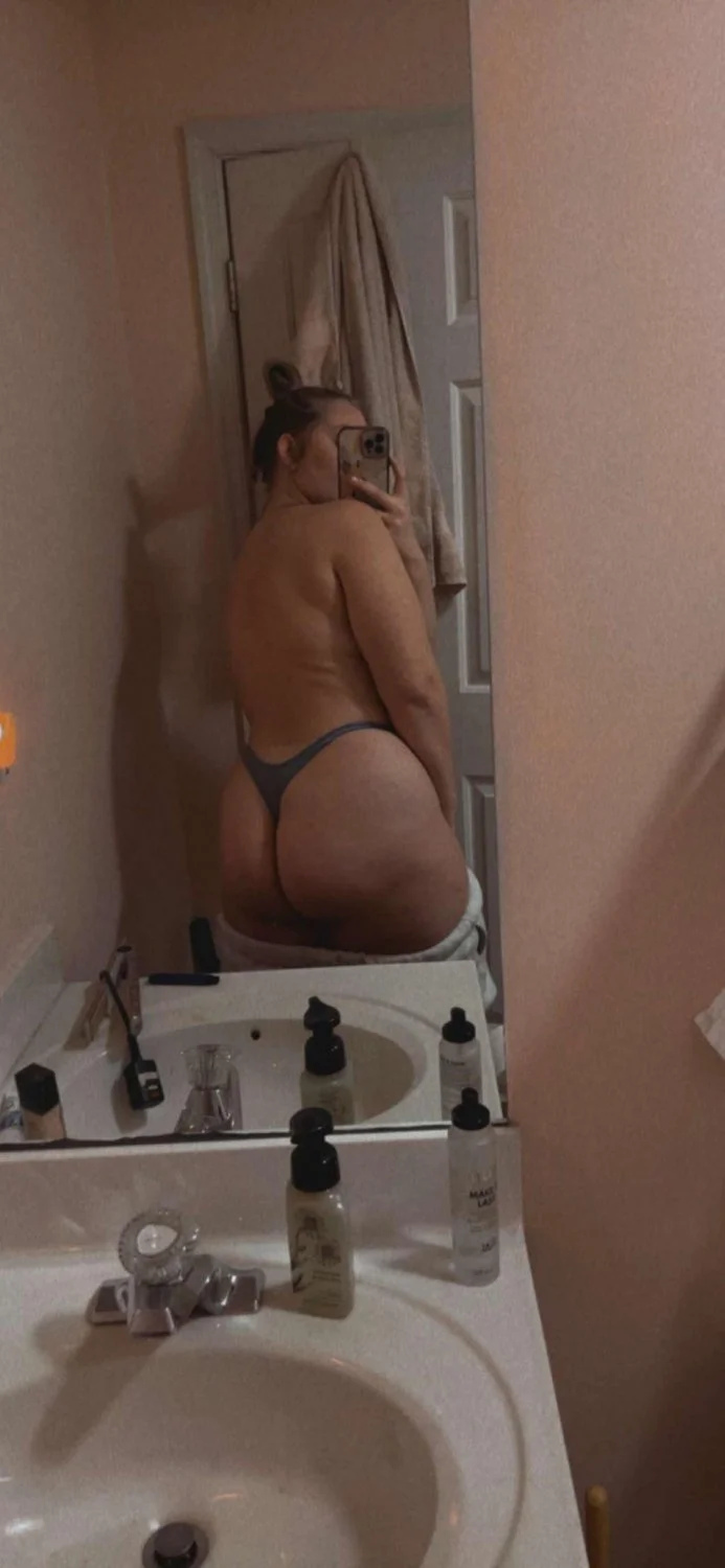 Blonde pawg webslut image 16