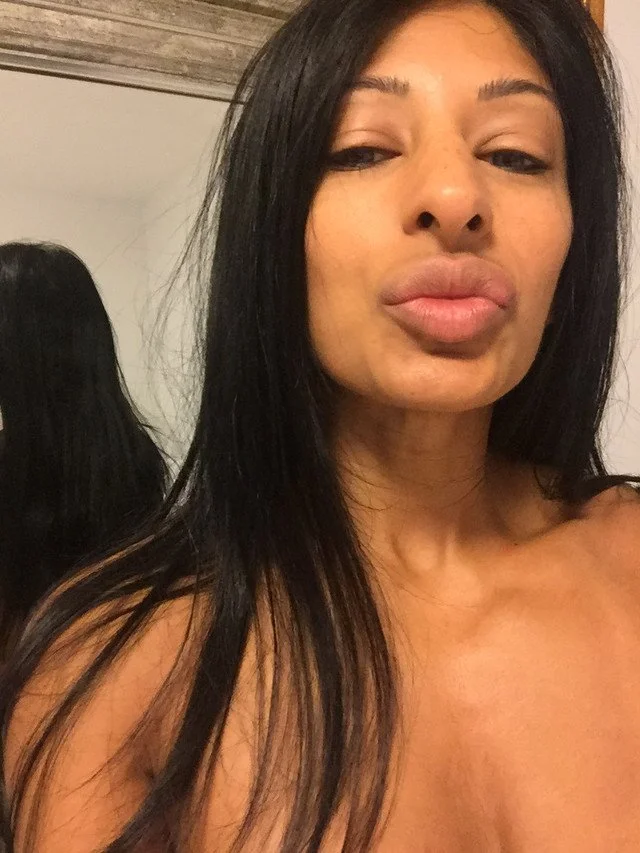 Cucks Wife Exposed image 13
