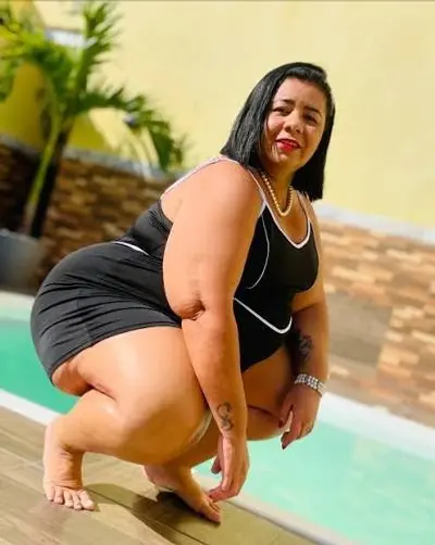 ThicK matur3 brAzil1aN bo0tY !! cover image