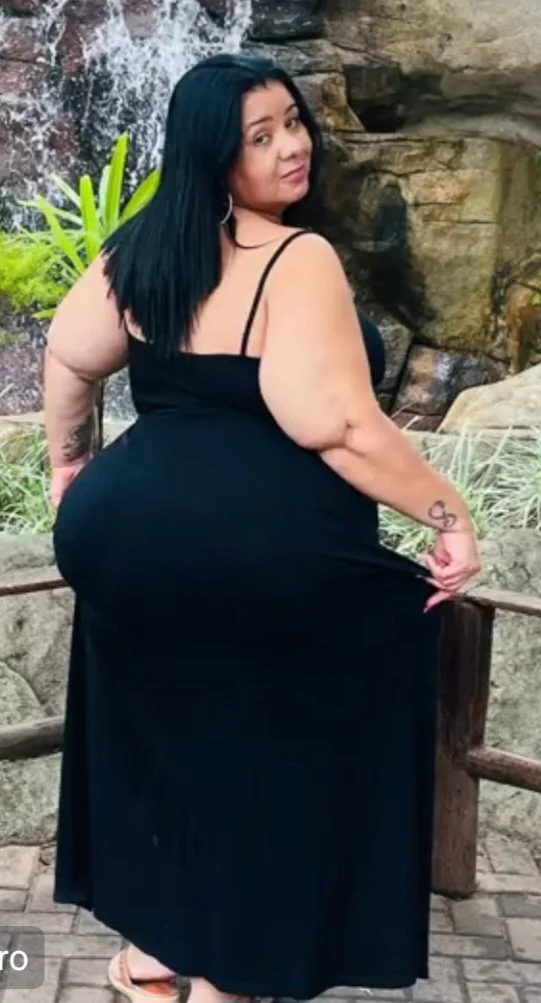 ThicK matur3 brAzil1aN bo0tY !! image 6