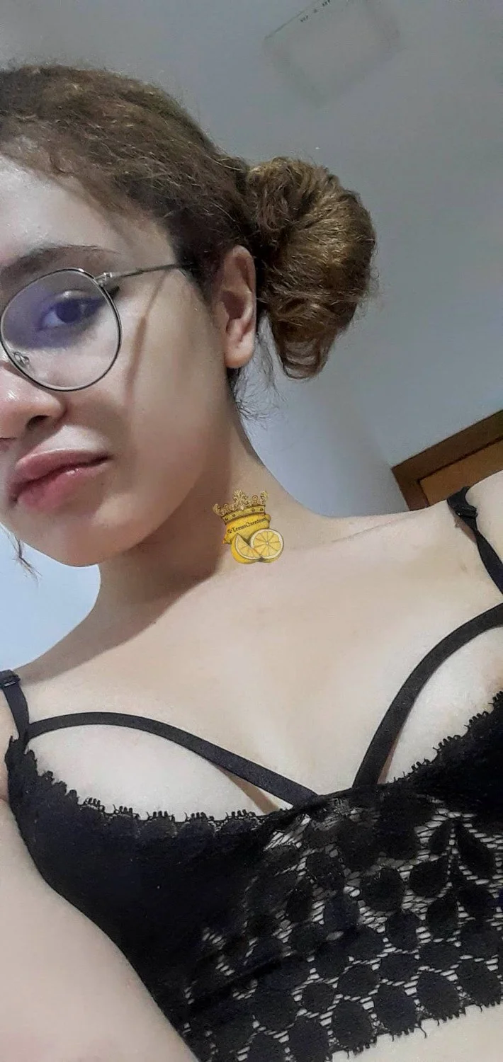 Novinha cacheada em sexo com o ex image 20