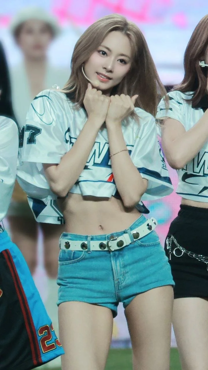 Tzuyu (Twice) Pictures 2 📷 image 16