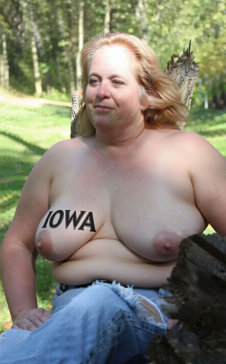 Iowa born and bred naked in Iowa image 9
