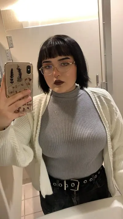 Fat goth whitegirl 18yo bop teen with fat creamy pussy and jiggly white ass cover image