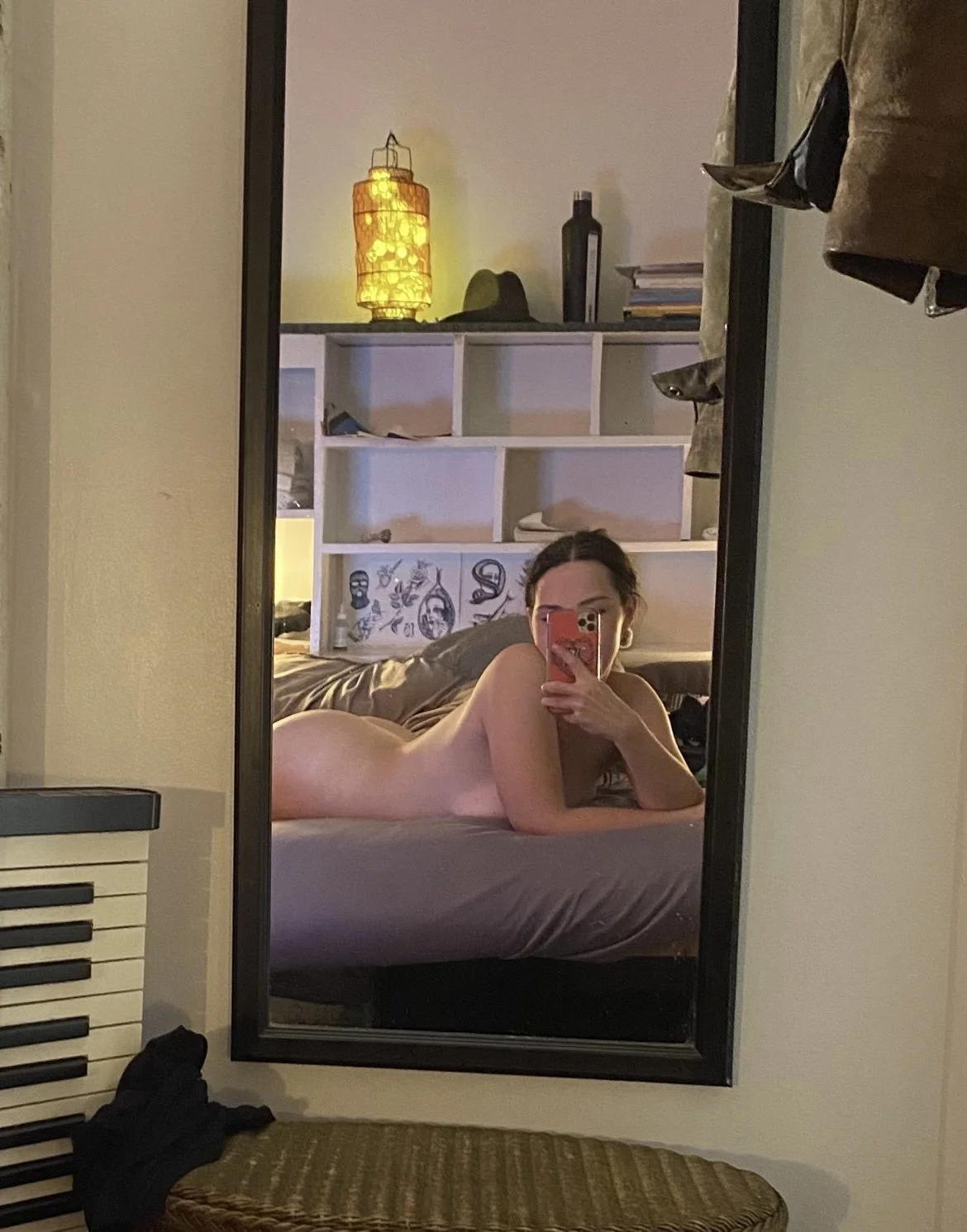 Busty Russian slut leaked image 7