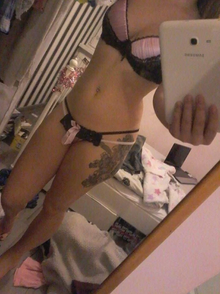 cute ex girlfriend image 3