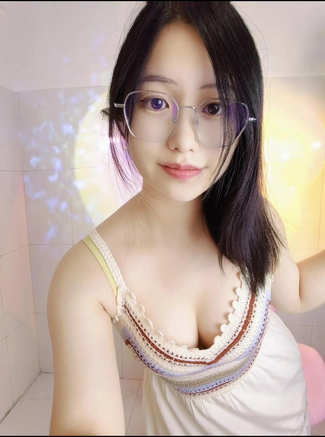 Hot Asian Babe image 2