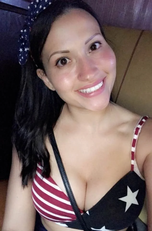 Latina ass image 4