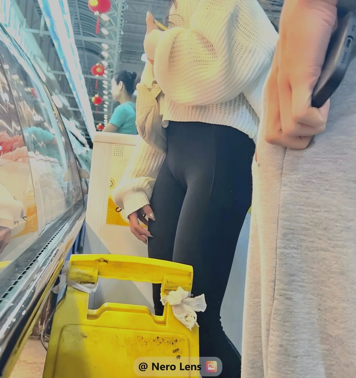 Upskirt image 15
