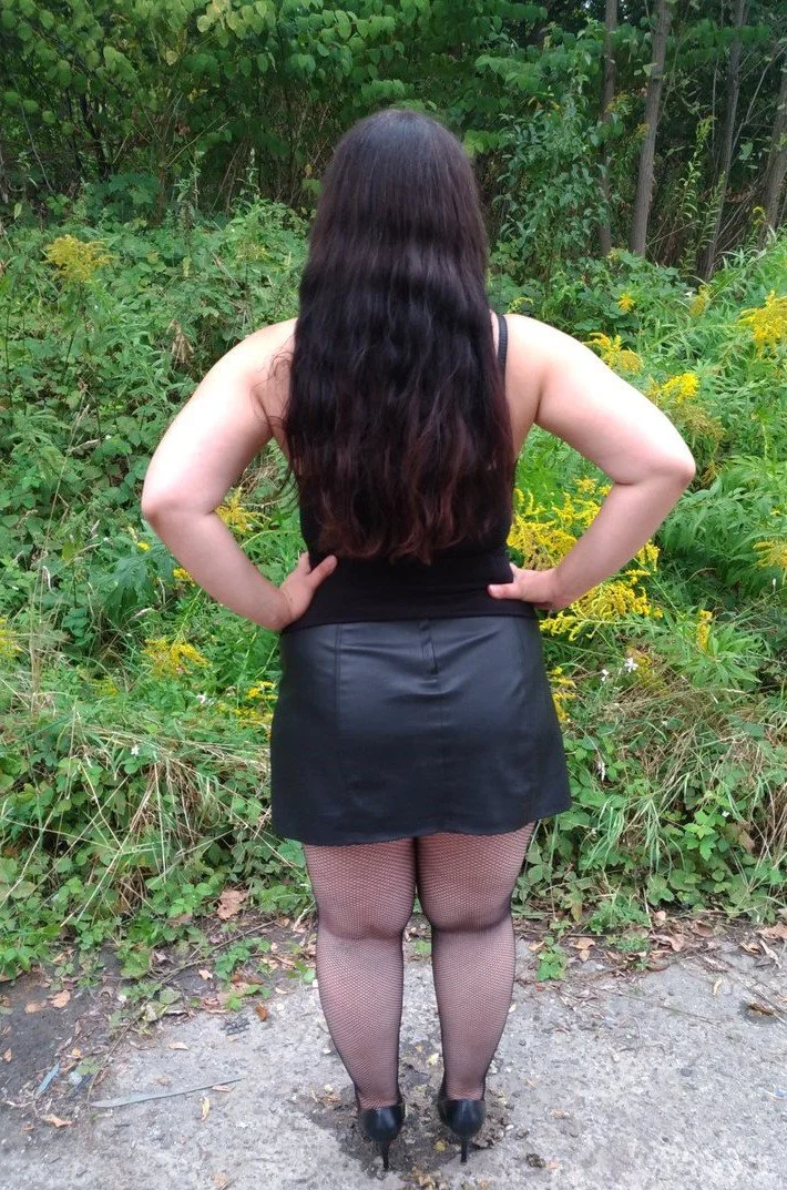 Romanian street hooker Anna image 24