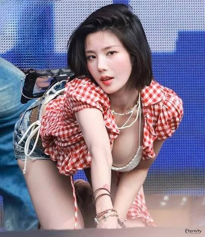 Kwon Eunbi, sexualidad su lindo pecho o t3t4 linda pierna Ai de put44. image 20