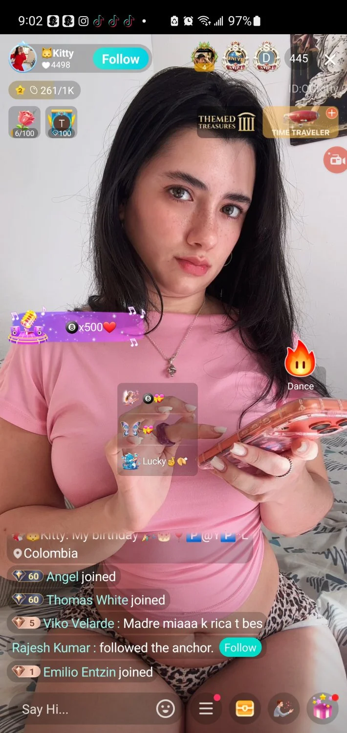 Live Screanshots Latinas image 2