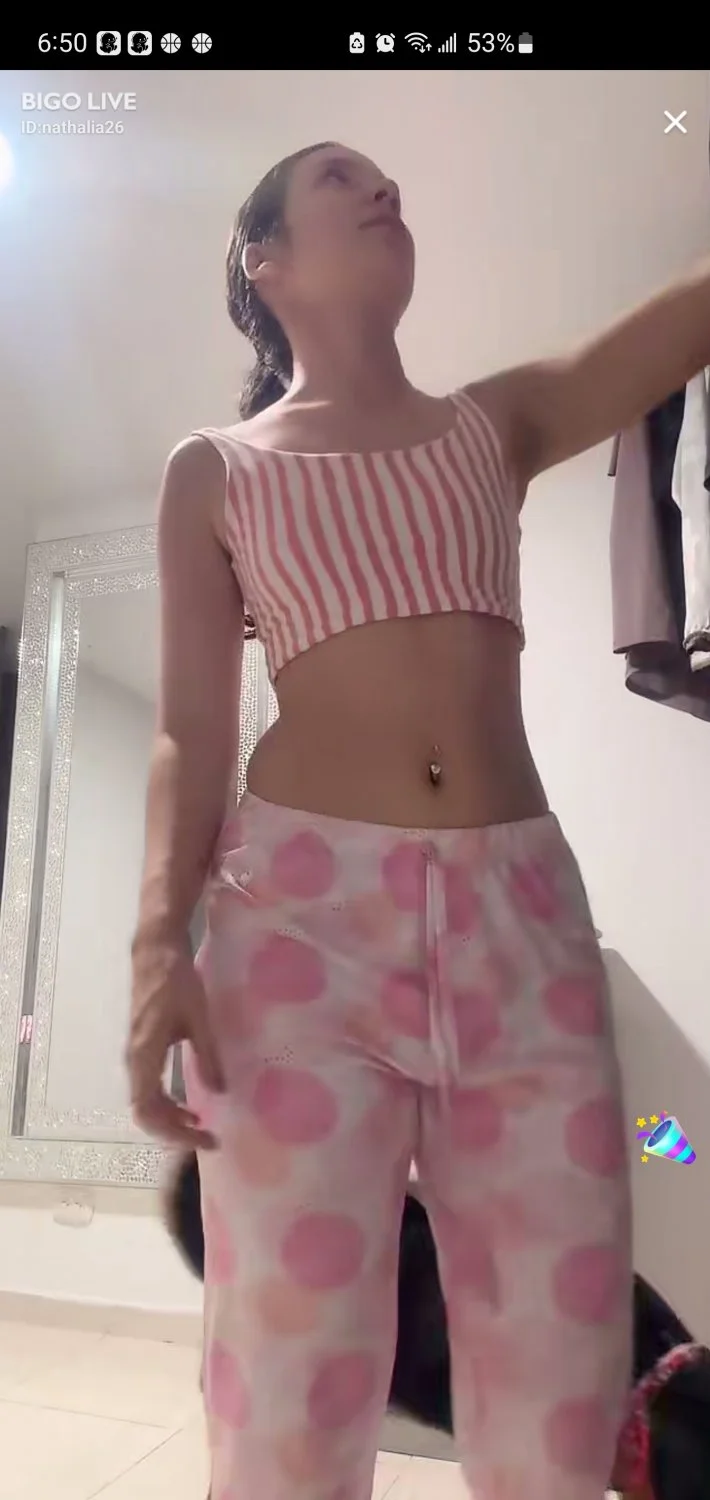 Live Screanshots Latinas image 35