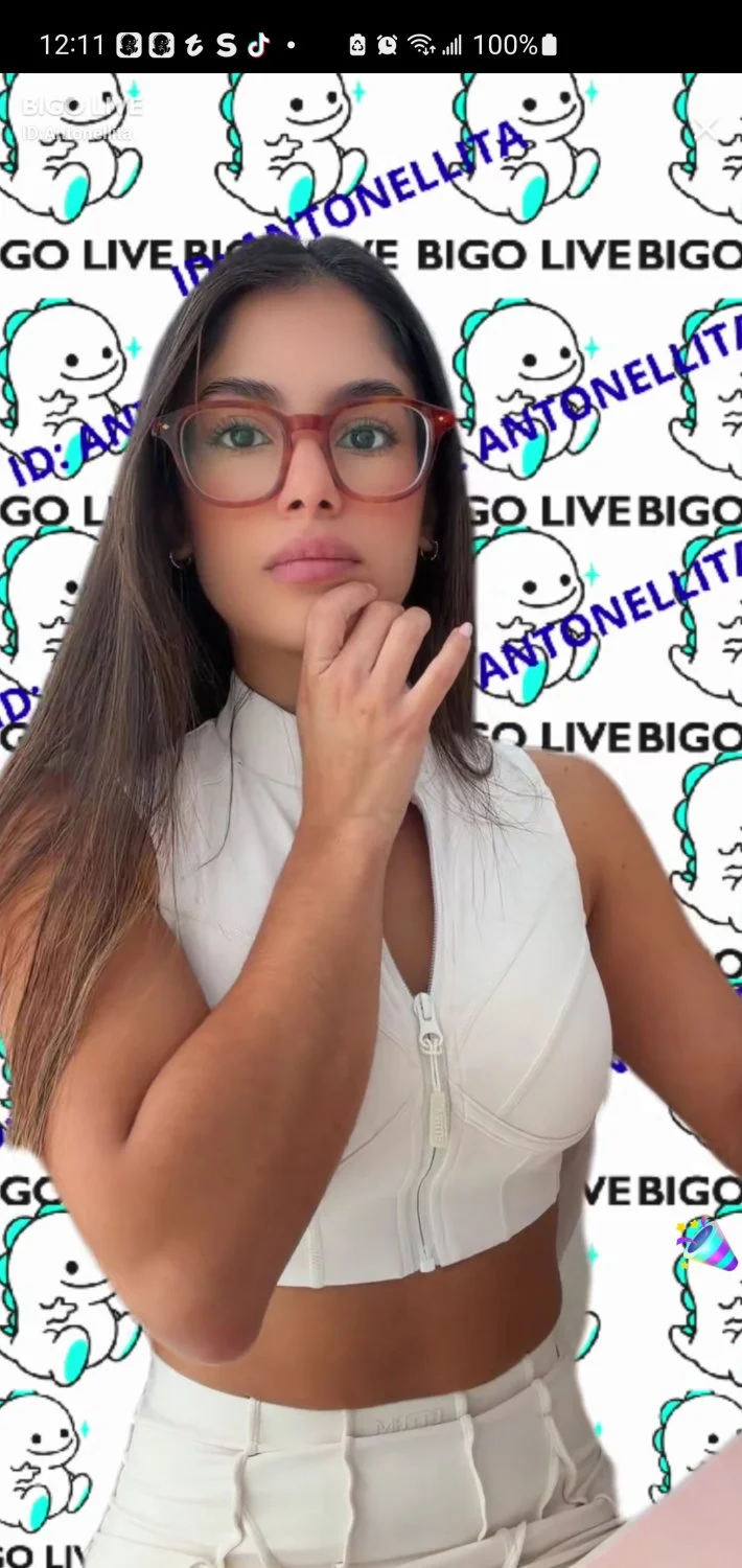 Live Screanshots Latinas image 38