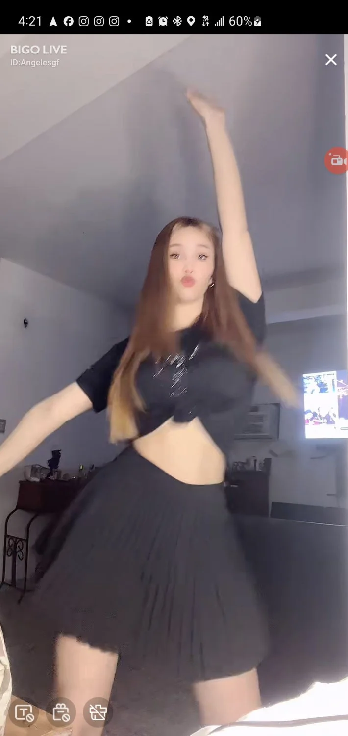 Live Screanshots Latinas image 4