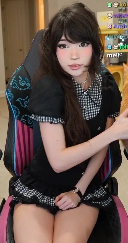 Cute Emi looking as tight as ever image 4