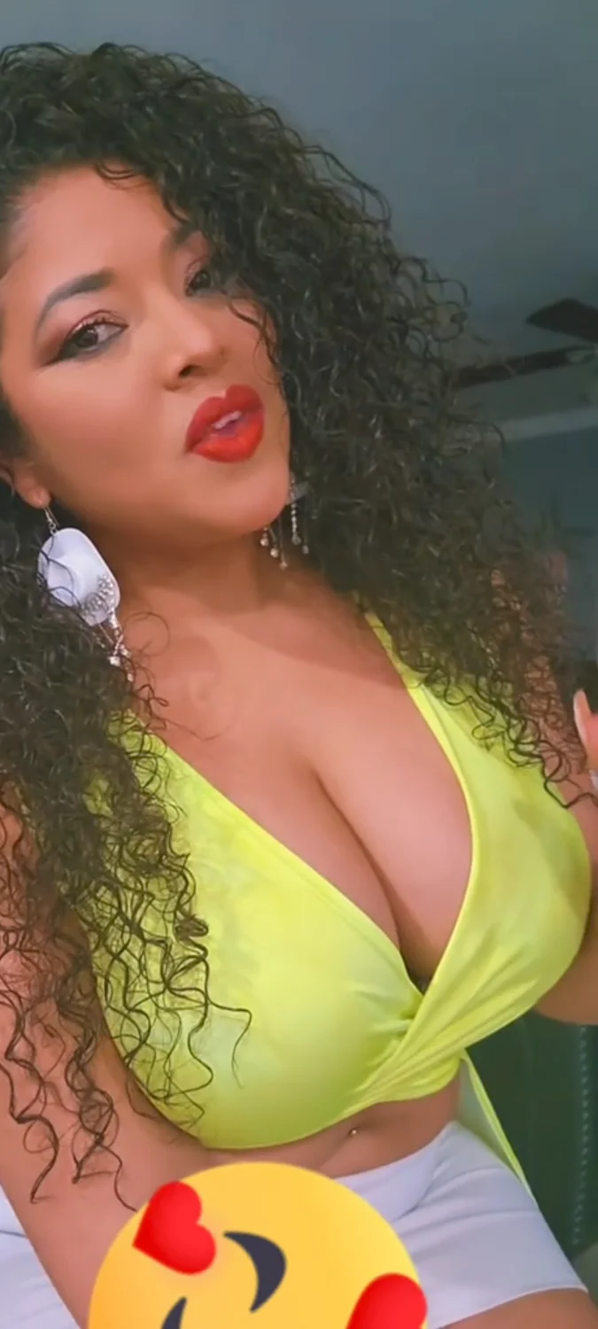 Milf Big boobs image 12