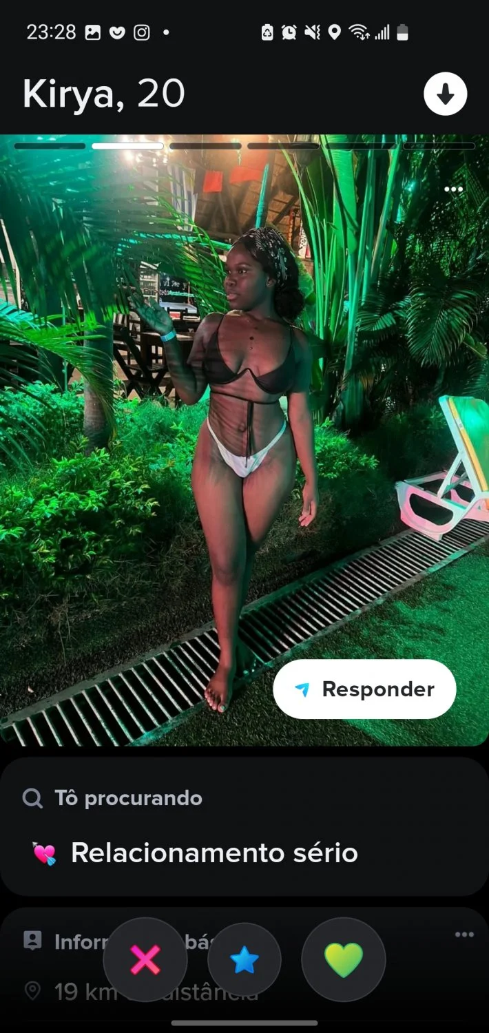Gostosa do Tinder image 2
