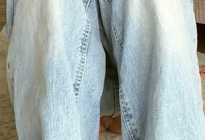 Gorgeous eyes girl likes flashing her pussy cover image