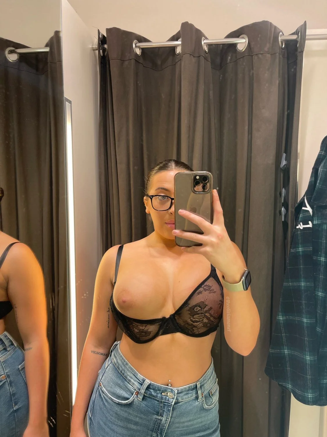 The Olivia Monet image 17