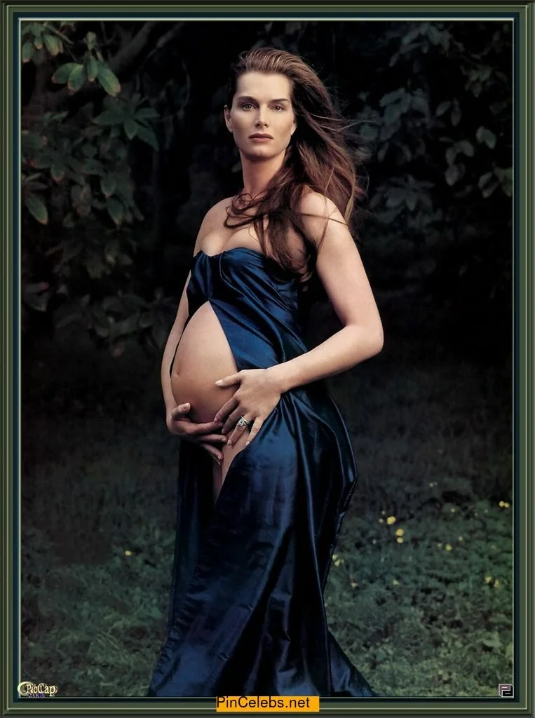 Pregnant image 23