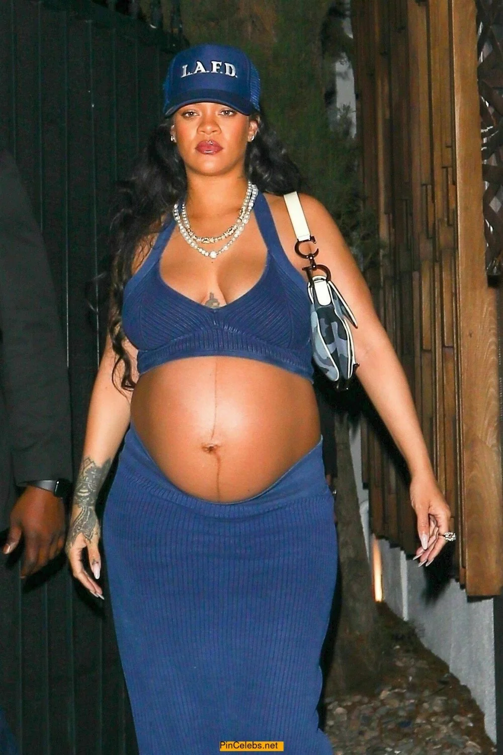 Pregnant image 37