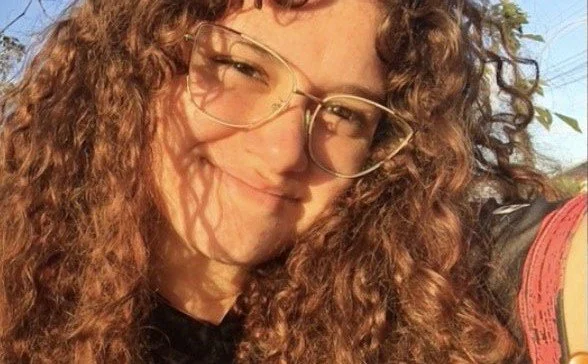 Deepfake novinha gostosa ruivinha main image