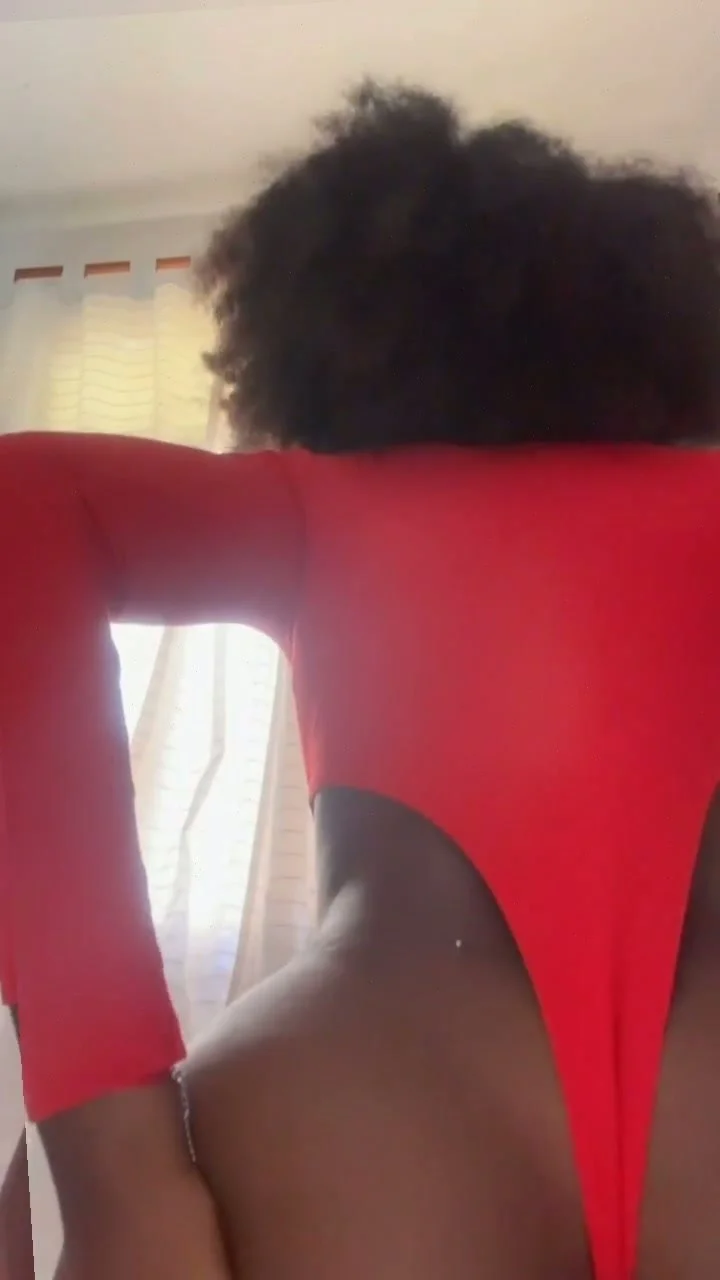 🔞 Dirty curvy big tits grinding cum pussy nude 🍑💦 My OF image 5