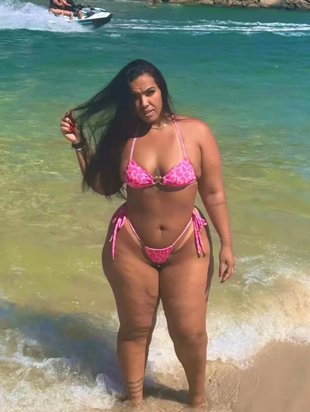 Daiana Alves image 39