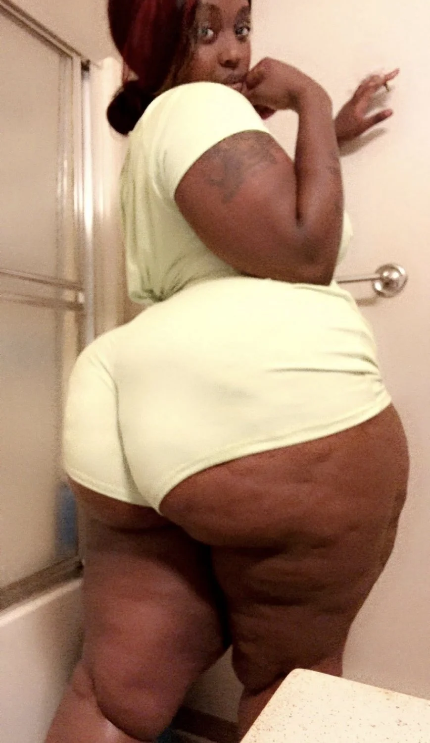 Random thick image 14