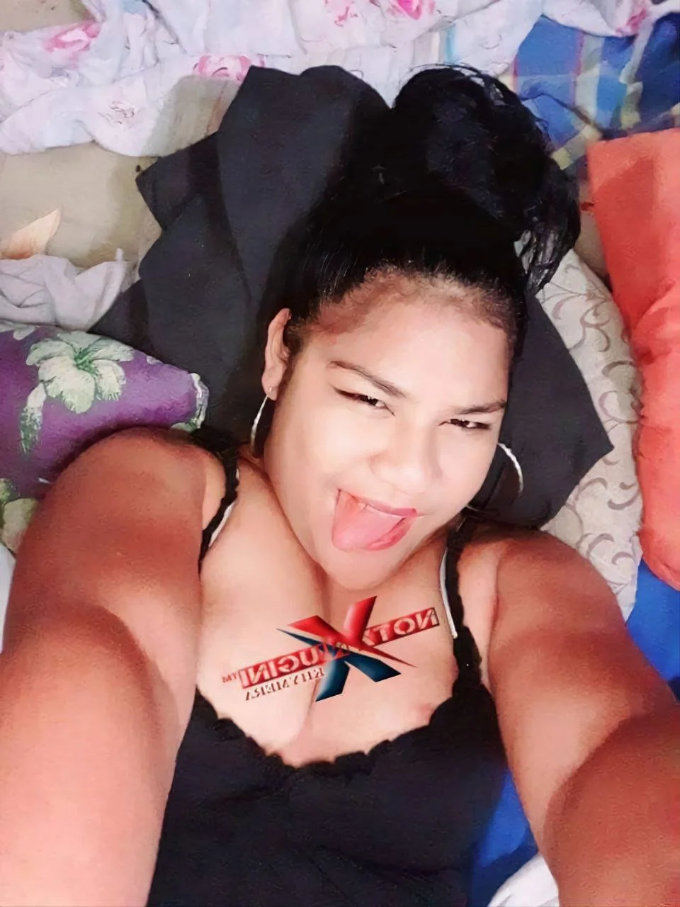 PNG Central teen pussies image 20