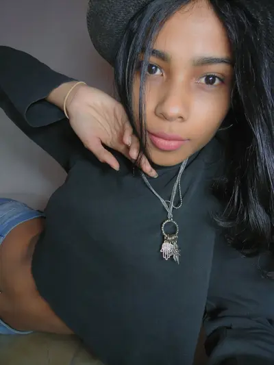 Demasiado putica cover image
