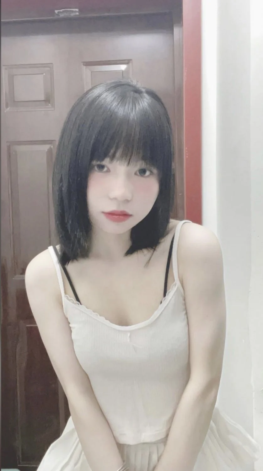 Asian cute girl image 2