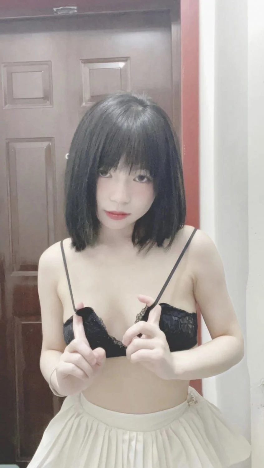 Asian cute girl image 4