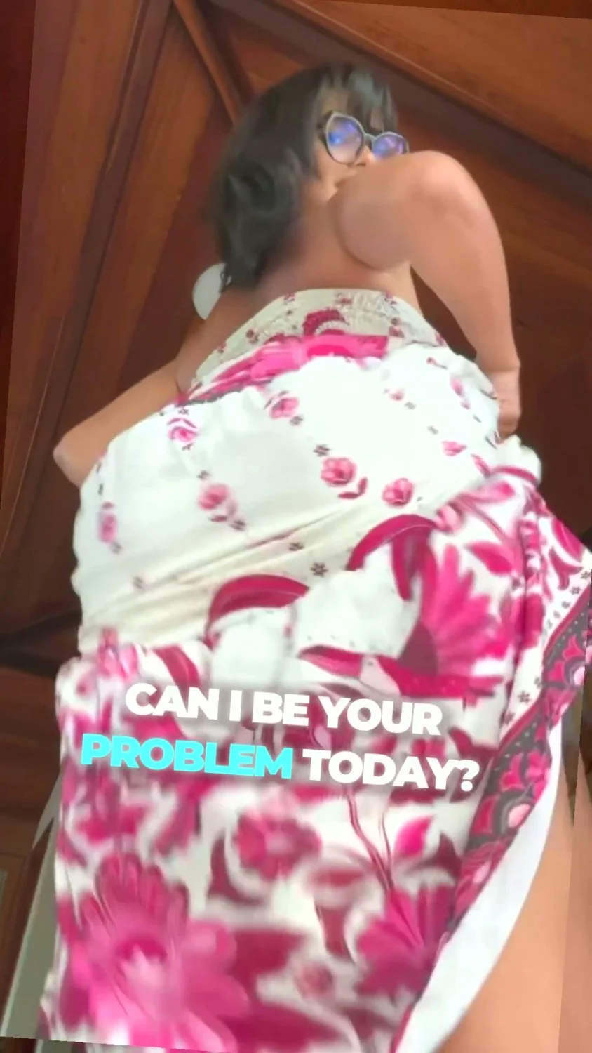 🔞 round ass gorgeous slut deepthroat shaved pussy nude 🍑💦 OF image 2