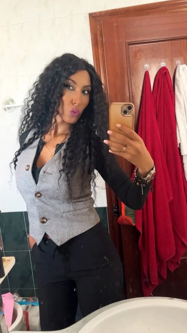 Wifey type of Latina image 9